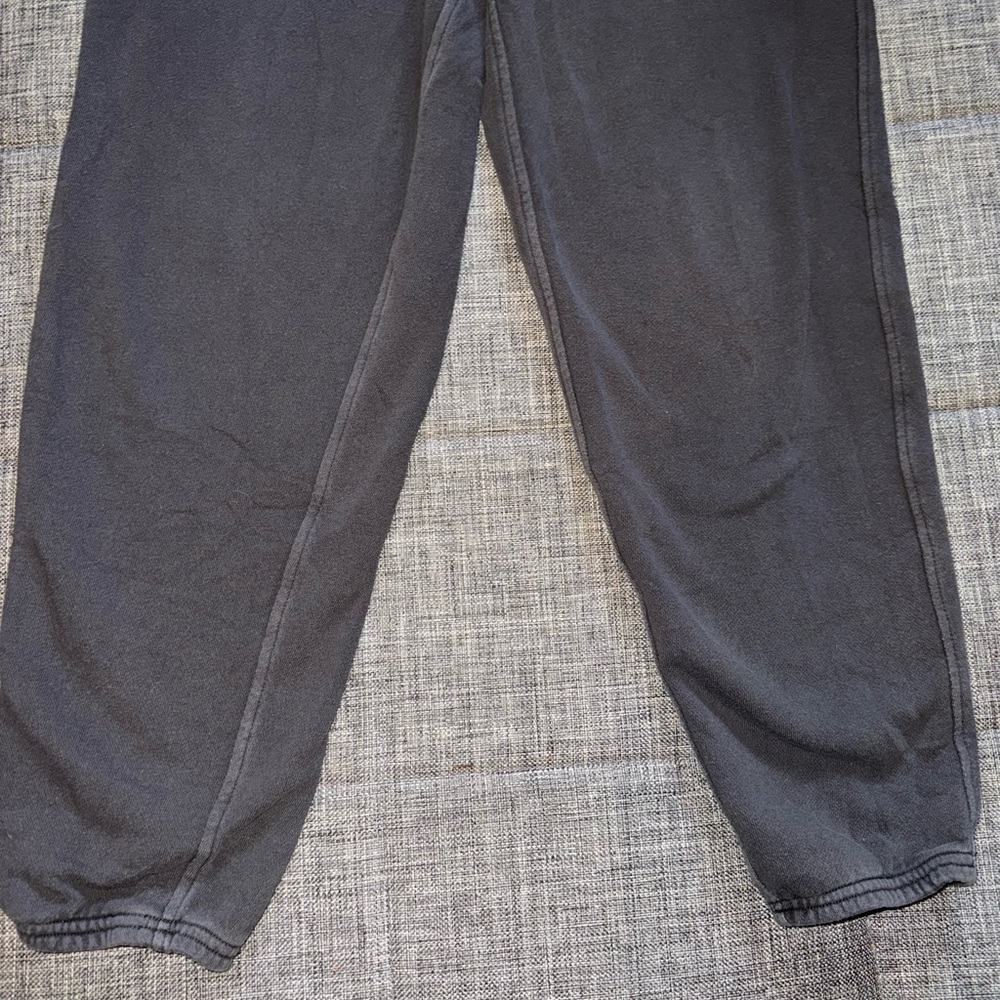 American eagle aerie Woman’s joggers size medium smoked gray boyfriend jogger - Picture 4 of 6